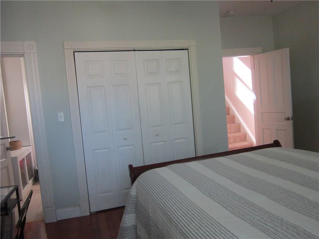 214 South Mathilda Street Friendship Park, PA 15224 - Photo 18 of 25 Master bedroom and entry to the master full bath.