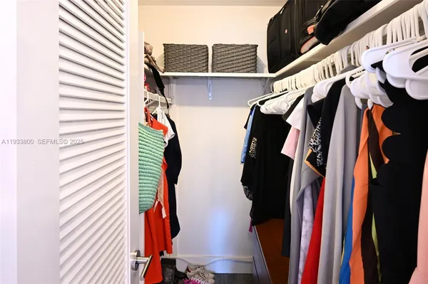 $2,500 | 2860 Northeast 14th Street Causeway, Unit 206D, Pompano Beach, FL 33062