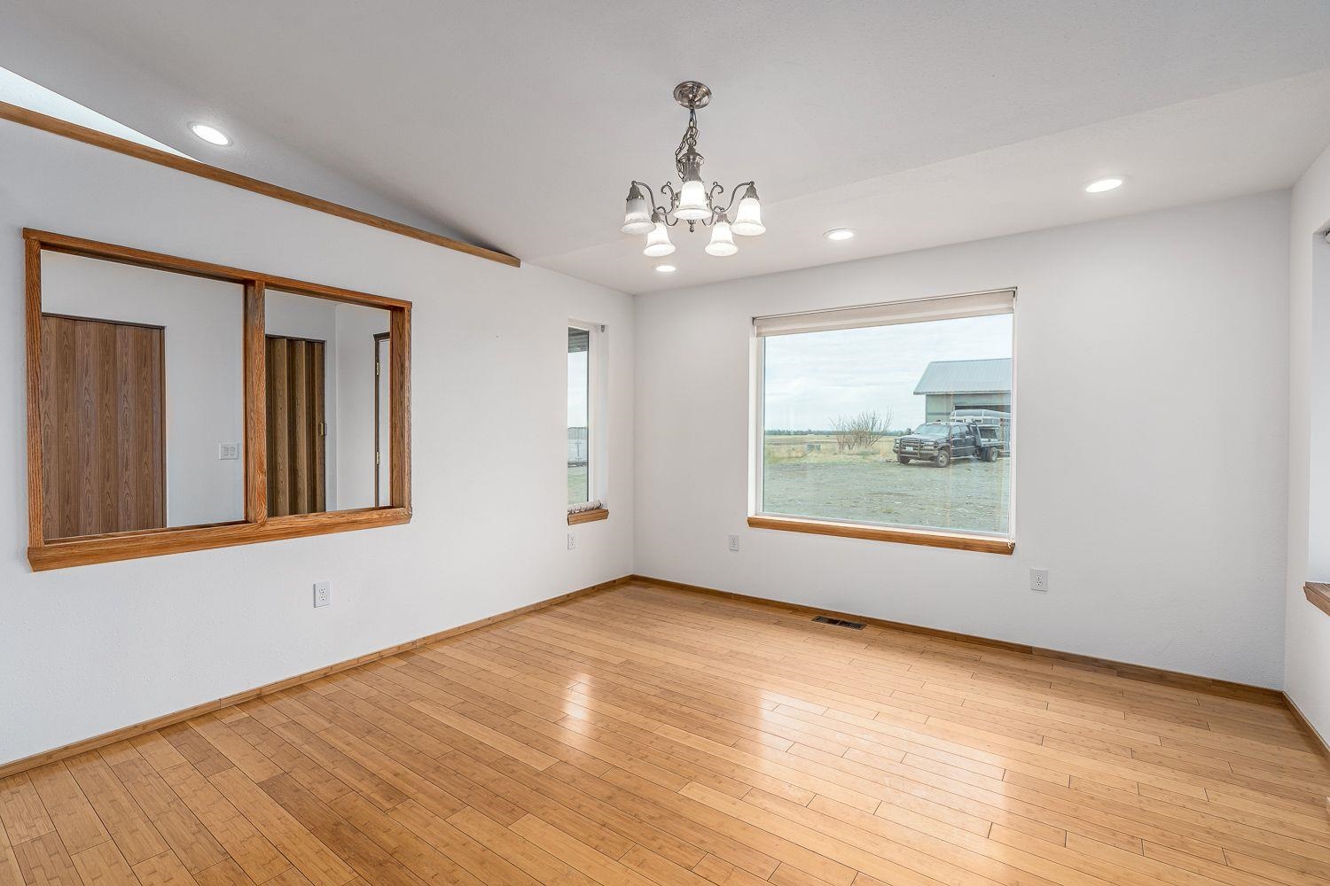 302 North Rambo Road Medical Lake, WA 99022 - Photo 5 of 48 Gallery Image 5