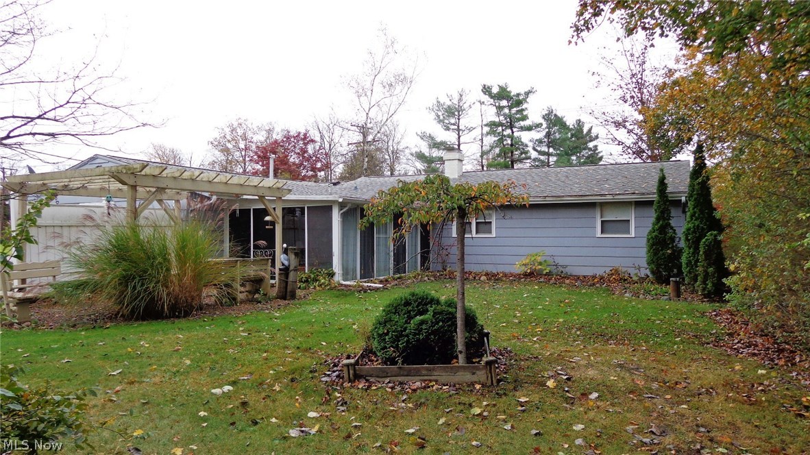 8246 Cedar Road Chesterland, OH 44026 - Photo 2 of 20 Gallery Image 2