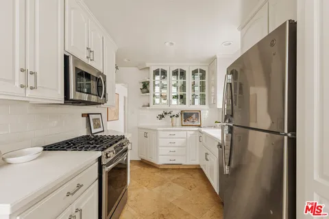 $1,699,000 | 8323 Georgetown Avenue, Los Angeles, CA 90045