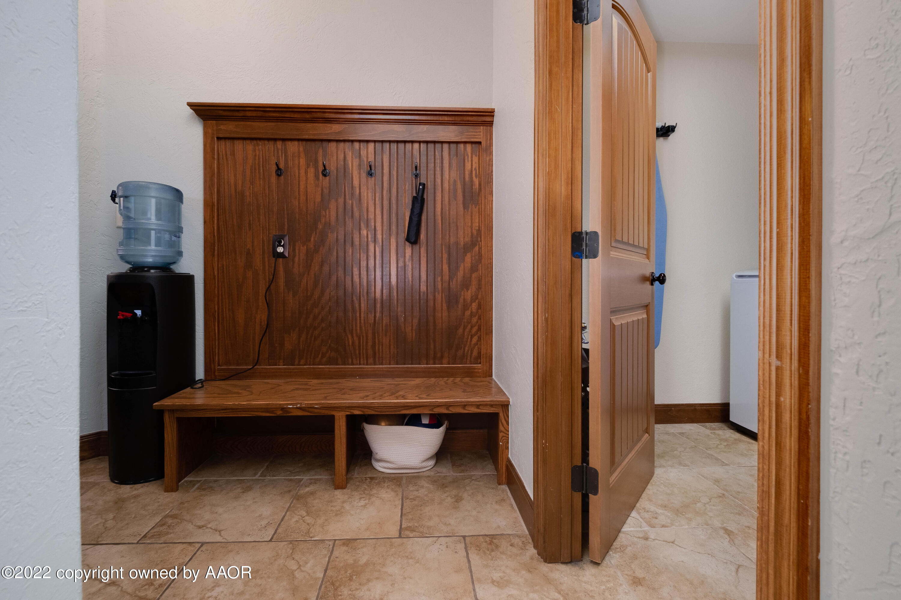 8417 Hamilton Drive Amarillo, TX 79119 - Photo 29 of 42 a view of a elevator with wooden door