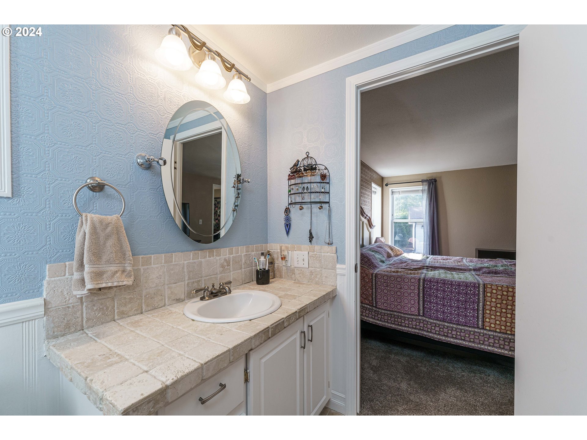 369 Gun Club Road, Unit 43 Woodland, WA 98674 - Photo 23 of 42 Bathroom, Attached