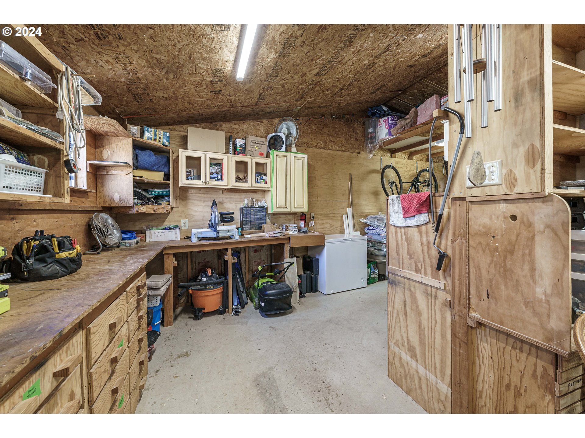 369 Gun Club Road, Unit 43 Woodland, WA 98674 - Photo 37 of 42 Workshop
