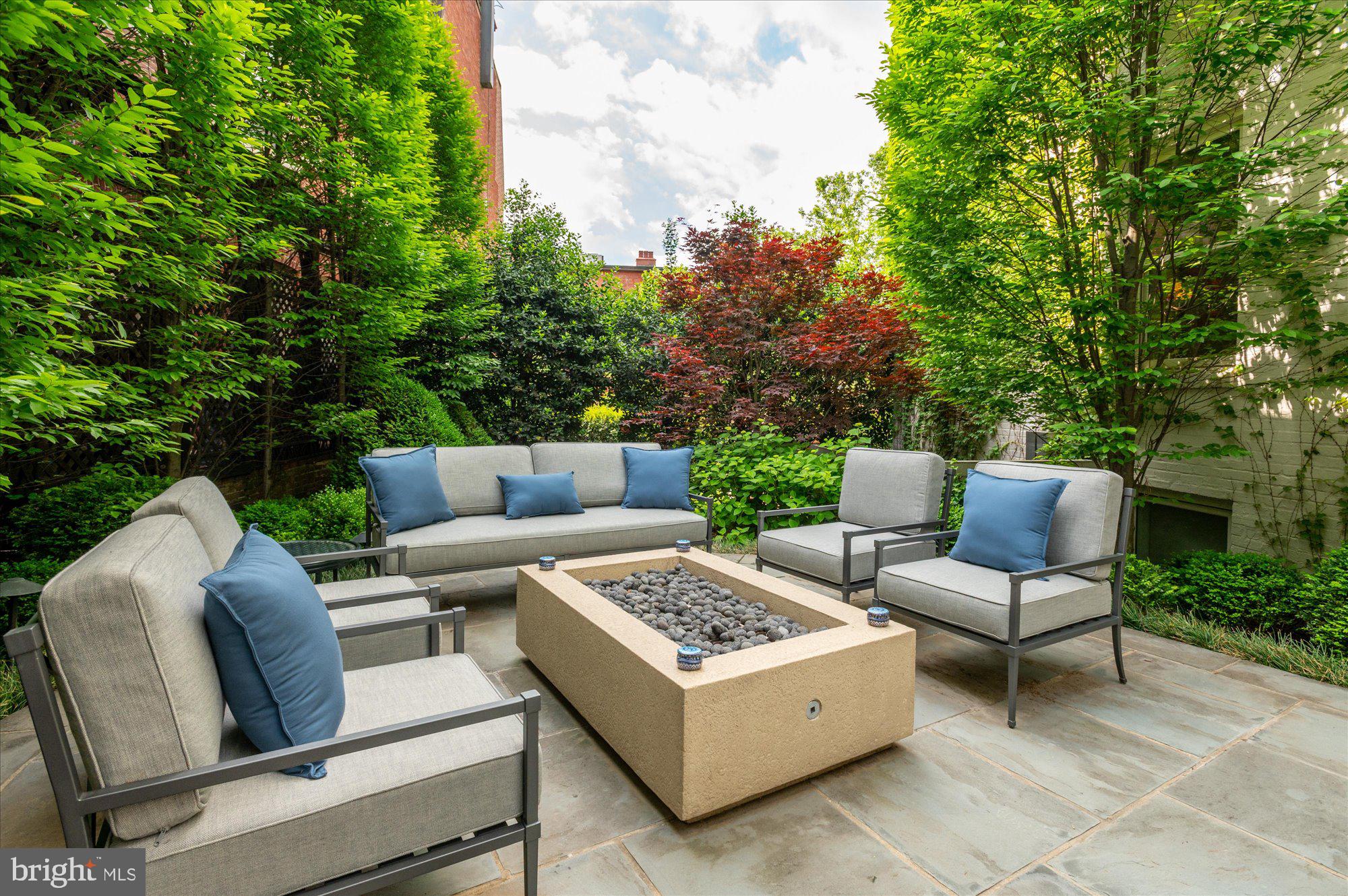 1823 Phelps Place Northwest Washington, DC 20008 - Photo 51 of 55 Private Patio
