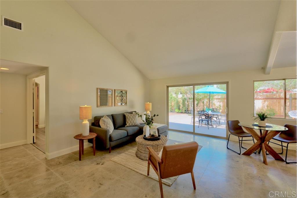 3950 Via Reposo Rancho Santa Fe, CA 92091 - Photo 4 of 18