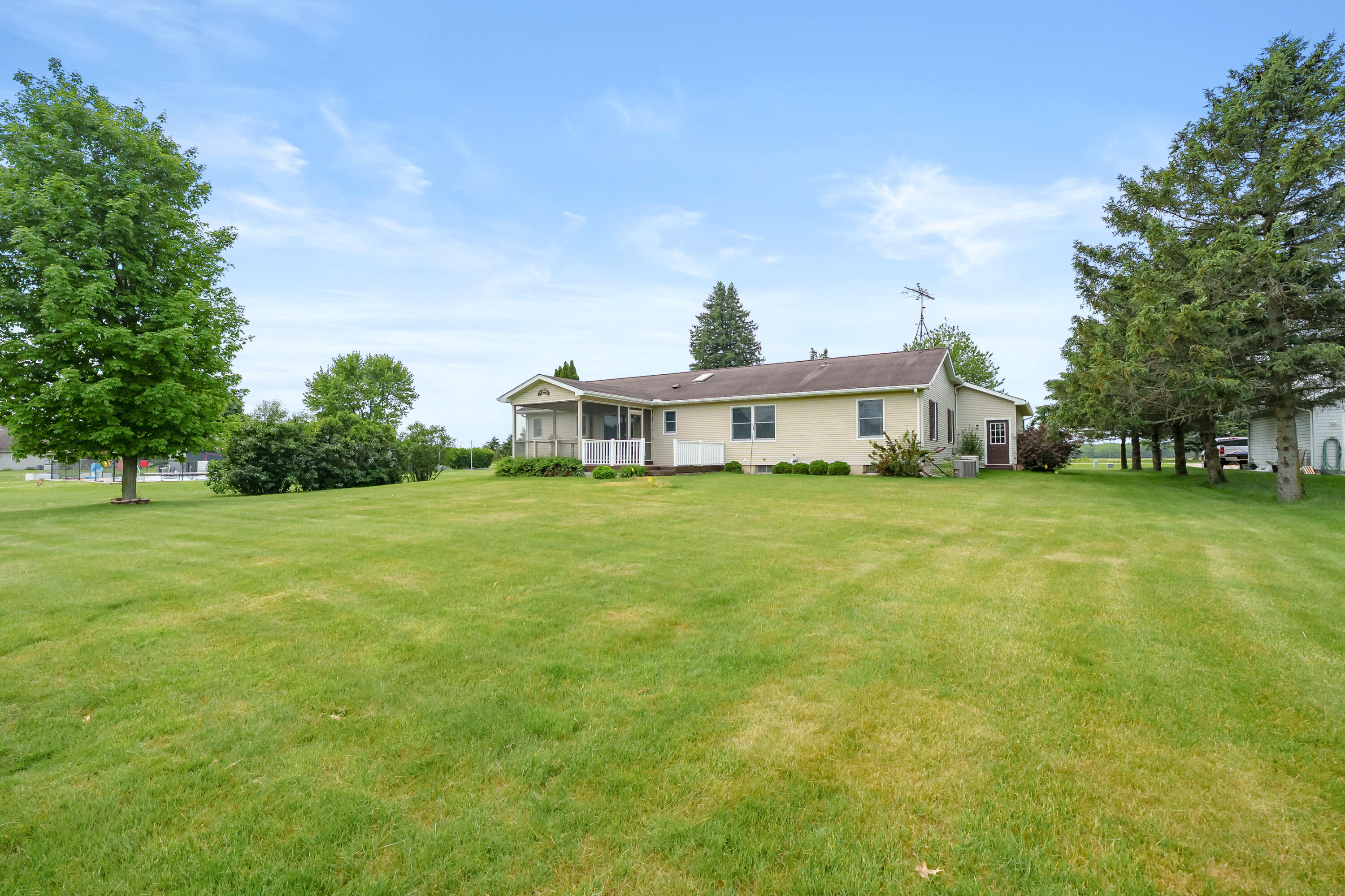 52495 Pulver Road Three Rivers, MI 49093 - Photo 34 of 36 Exterior