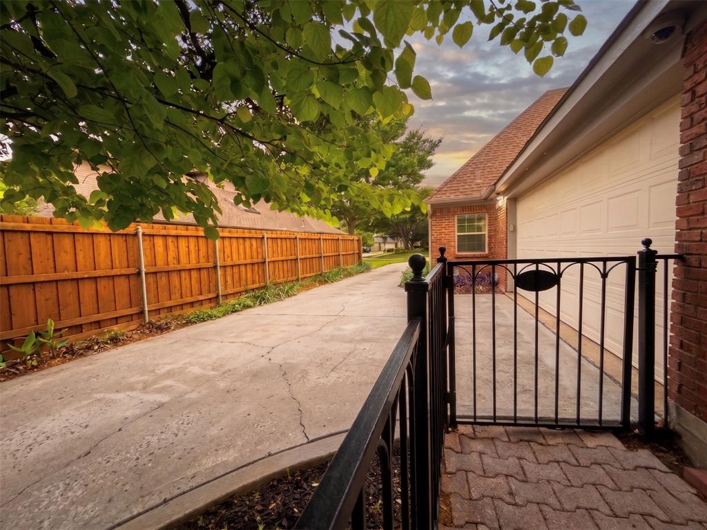 6524 Pheasant Run Road Plano, TX 75023 - Photo 40 of 40 SIDE GARAGE & BACK-INSIDE ACCESS