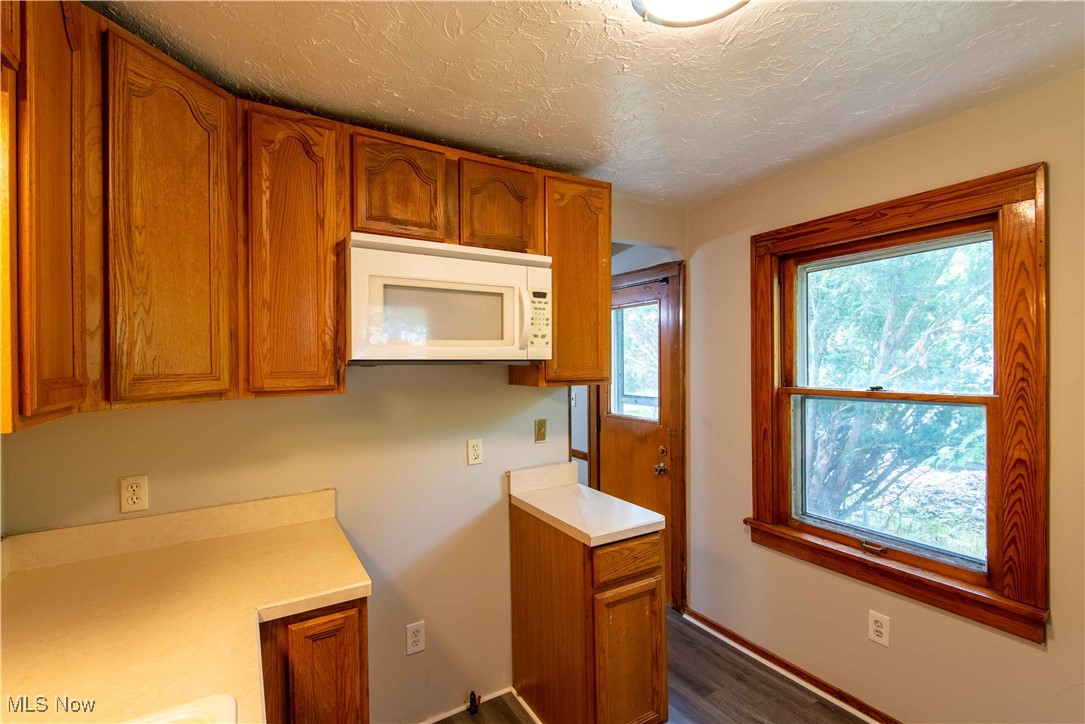 448 Harris Road Richmond Heights, OH 44143 - Photo 14 of 26