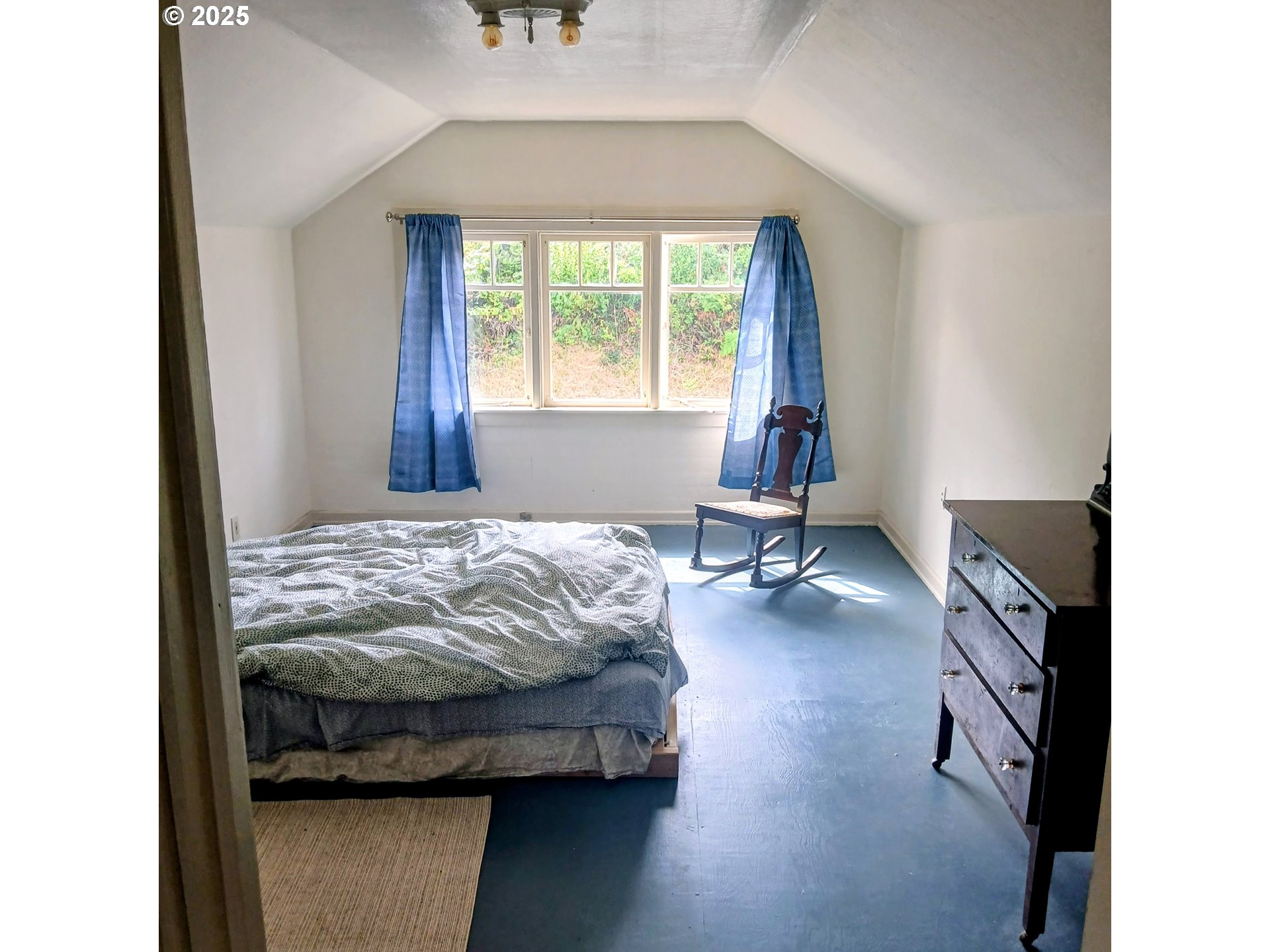 558 4th Street Astoria, OR 97103 - Photo 18 of 21