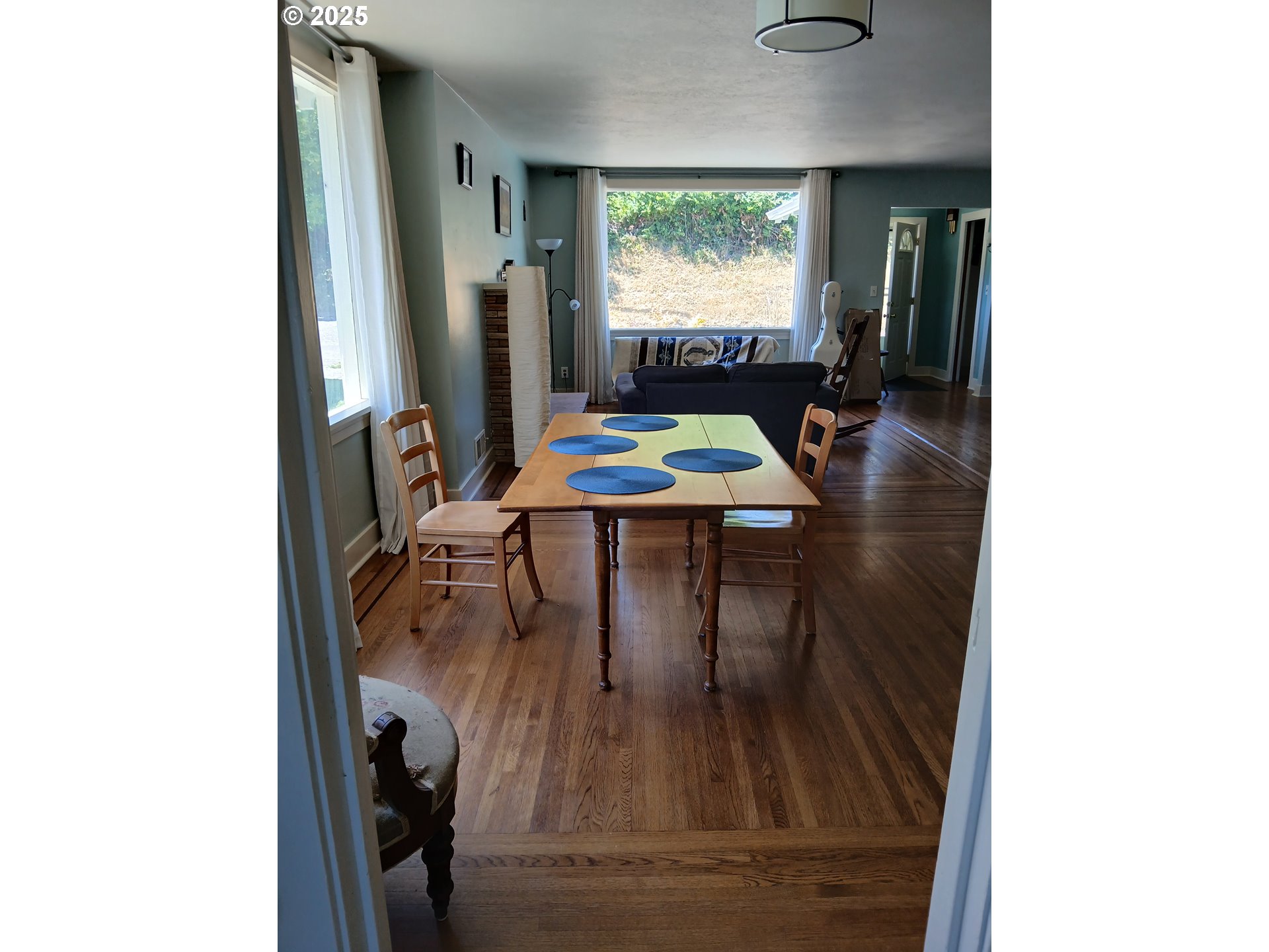 558 4th Street Astoria, OR 97103 - Photo 7 of 21