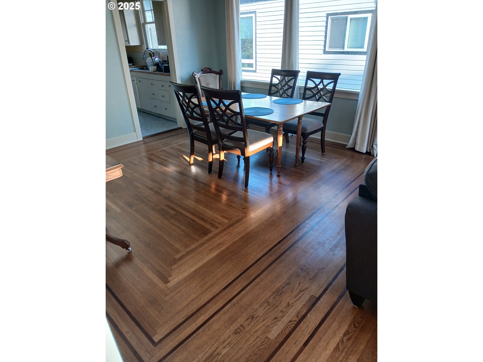 558 4th Street Astoria, OR 97103 - Photo 8 of 21