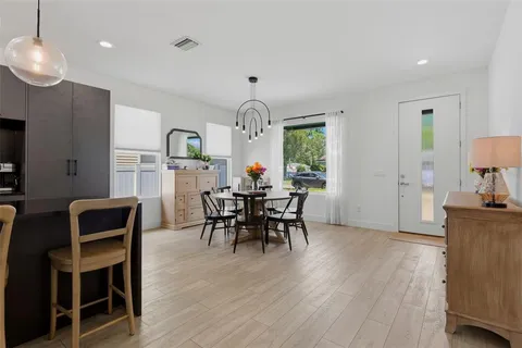 $750,000 | 5160 Dartmouth Avenue North, St. Petersburg, FL 33710