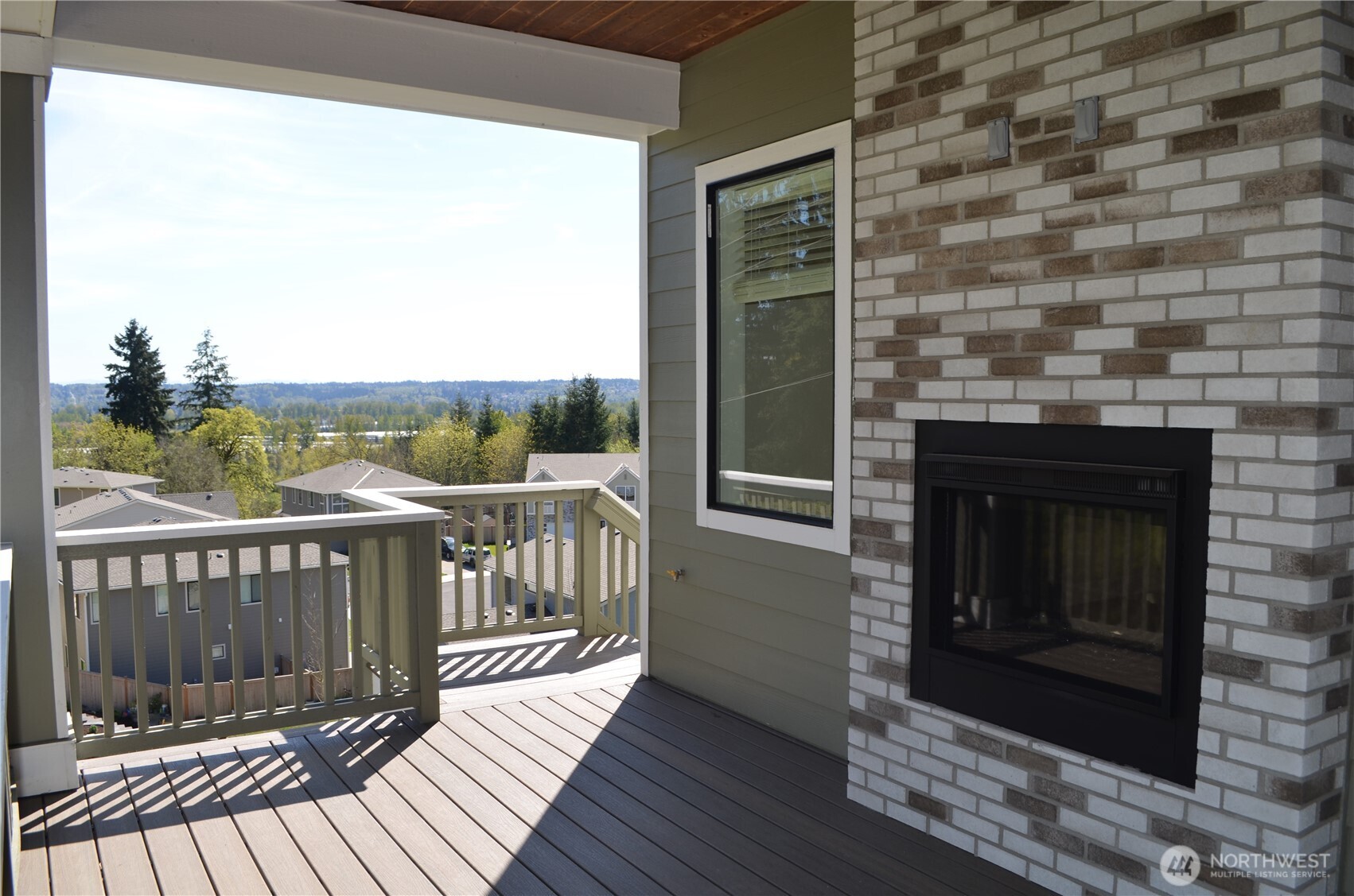 9520 38th Street East Edgewood, WA 98371 - Photo 2 of 20