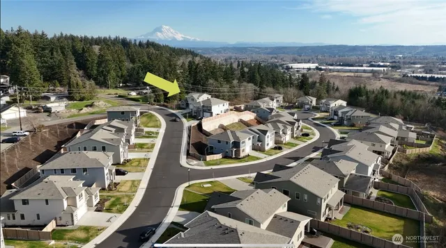 a picture of city view with sitting space