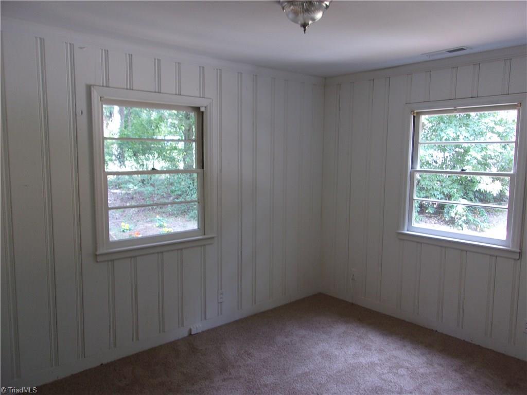 3209 Pine Valley Road High Point, NC 27265 - Photo 18 of 30