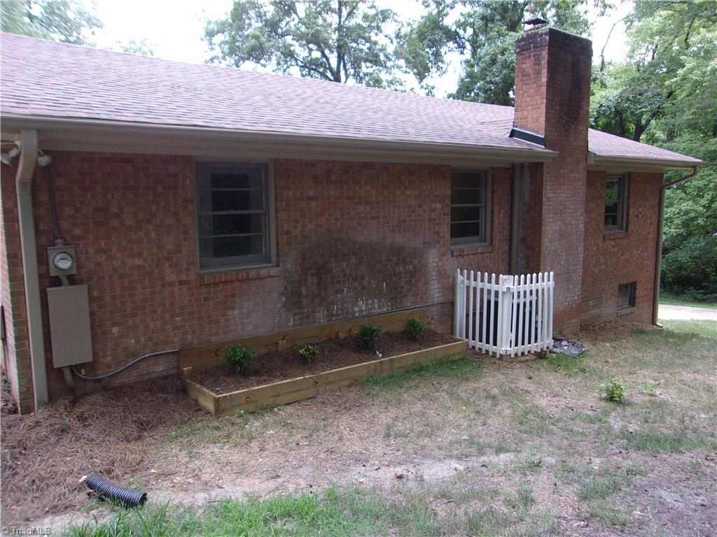 3209 Pine Valley Road High Point, NC 27265 - Photo 24 of 30