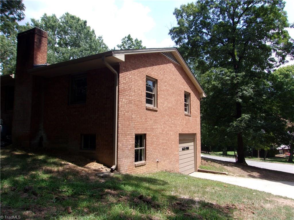 3209 Pine Valley Road High Point, NC 27265 - Photo 26 of 30