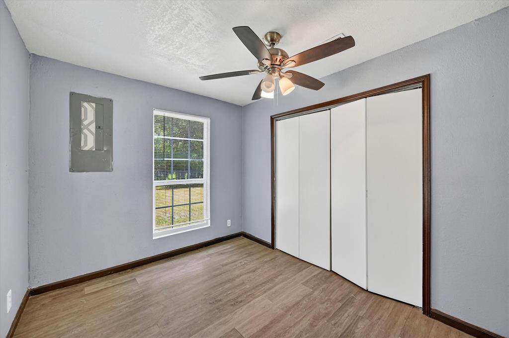 601 Royal Street Cleburne, TX 76031 - Photo 15 of 27