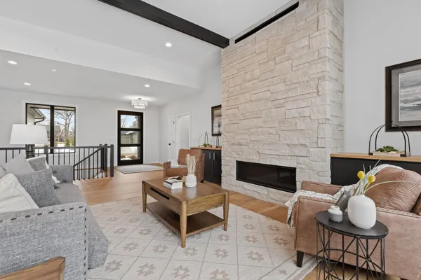 $1,320,000 | 2665 Timber Oaks Road Southwest, Rochester, MN 55902