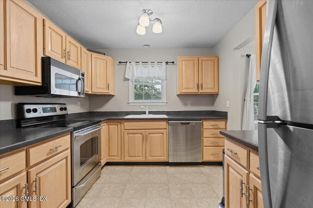 150 Prospect Street, Unit 26 Greenwich, CT 06830 - Photo 6 of 22 12-NW239755.jpg_1