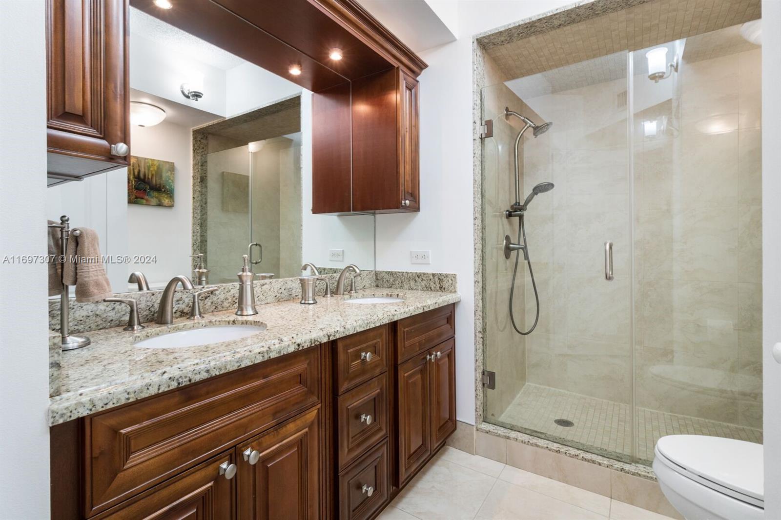 17150 North Bay Road, Unit 2618 Sunny Isles Beach, FL 33160 - Photo 9 of 19