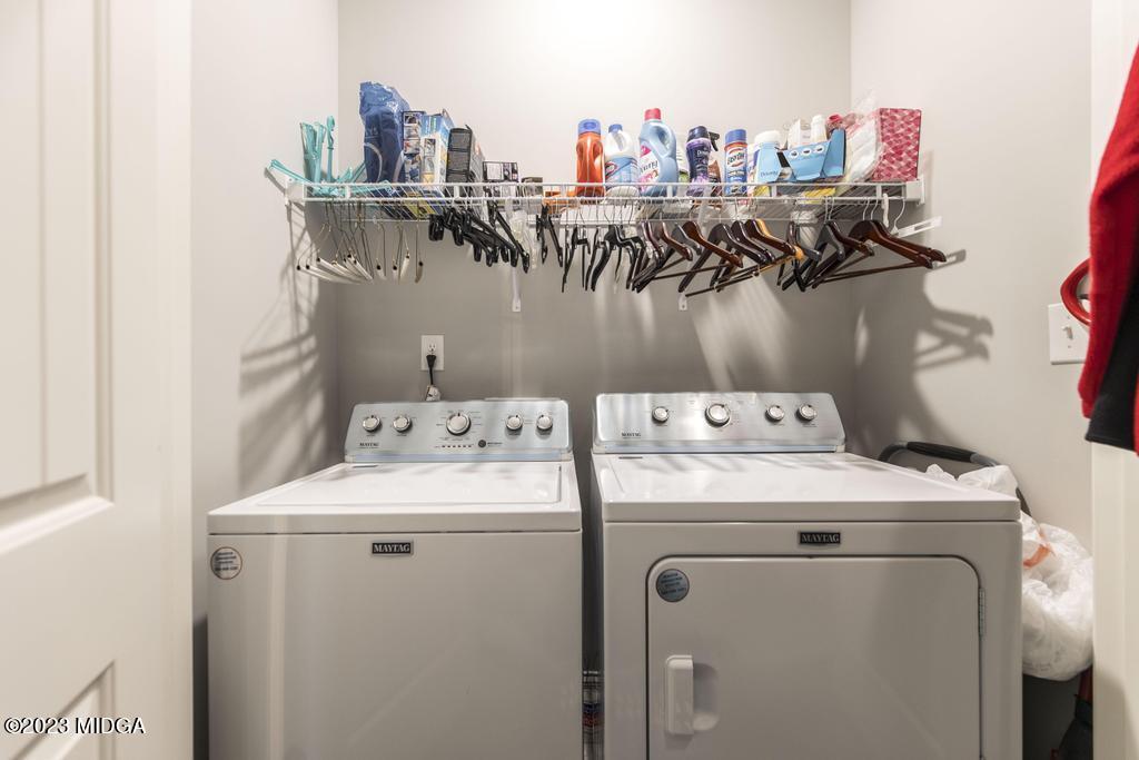 129 Timber Ridge Circle Byron, GA 31008 - Photo 21 of 42 a utility room with dryer and washer
