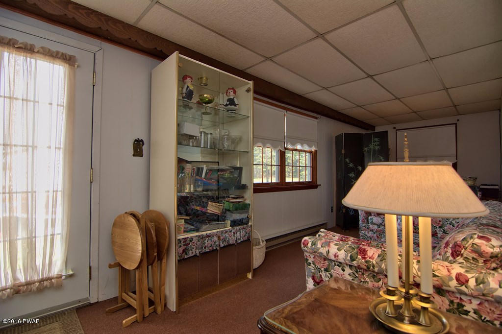 1498 Mt Cobb Road Lake Ariel, PA 18436 - Photo 9 of 21 Gallery Image 9