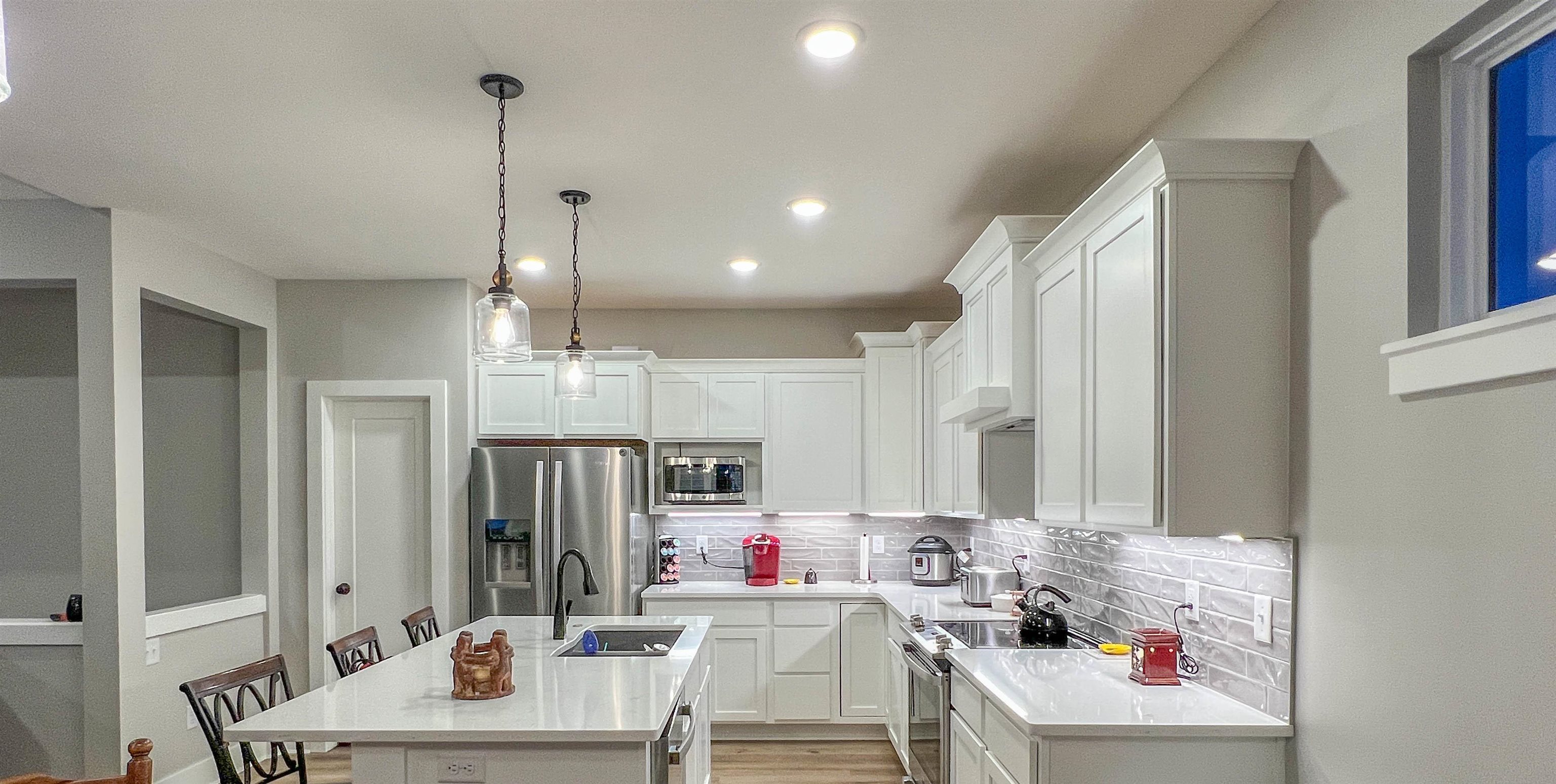 2516 South Spring Hollow Drive Wichita, KS 67230 - Photo 7 of 28