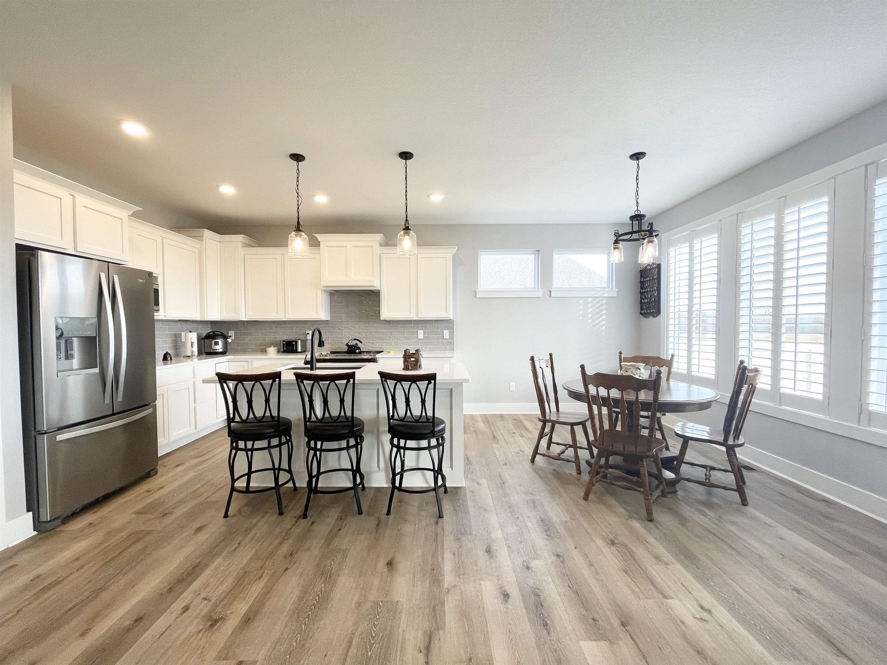2516 South Spring Hollow Drive Wichita, KS 67230 - Photo 8 of 28
