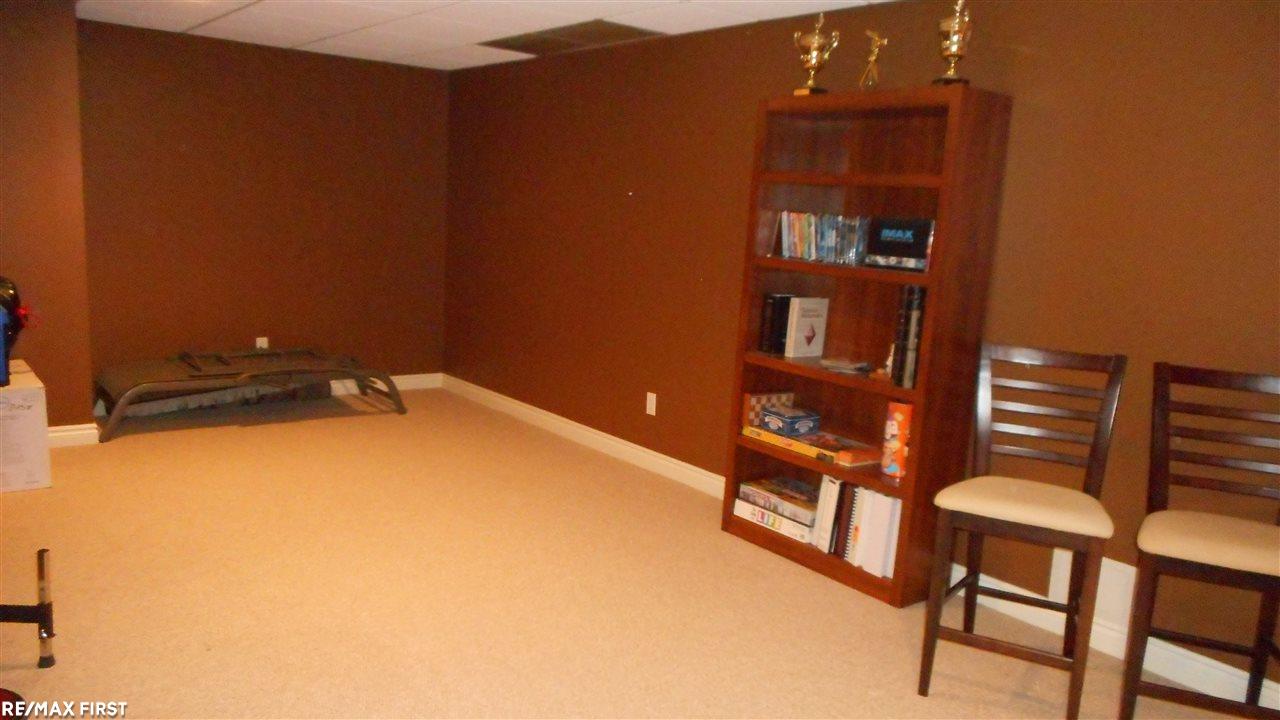 574 Springview Drive Rochester, MI 48307 - Photo 57 of 59 Gallery Image 57