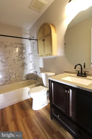 $2,645 | 7827 Hidden Creek Way, Unit 8, Curtis Bay, MD 21226