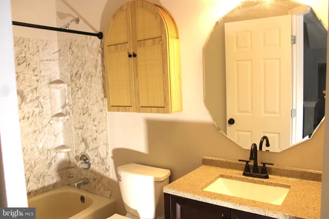 $2,645 | 7827 Hidden Creek Way, Unit 8, Curtis Bay, MD 21226