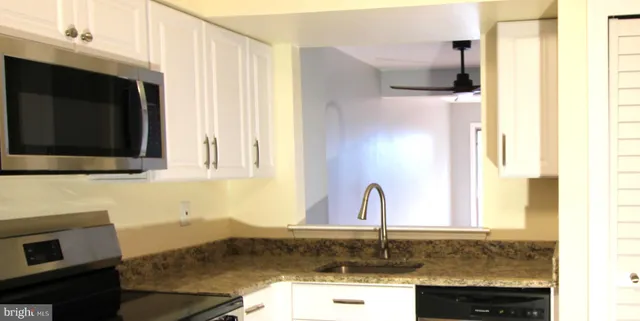 $2,645 | 7827 Hidden Creek Way, Unit 8, Curtis Bay, MD 21226