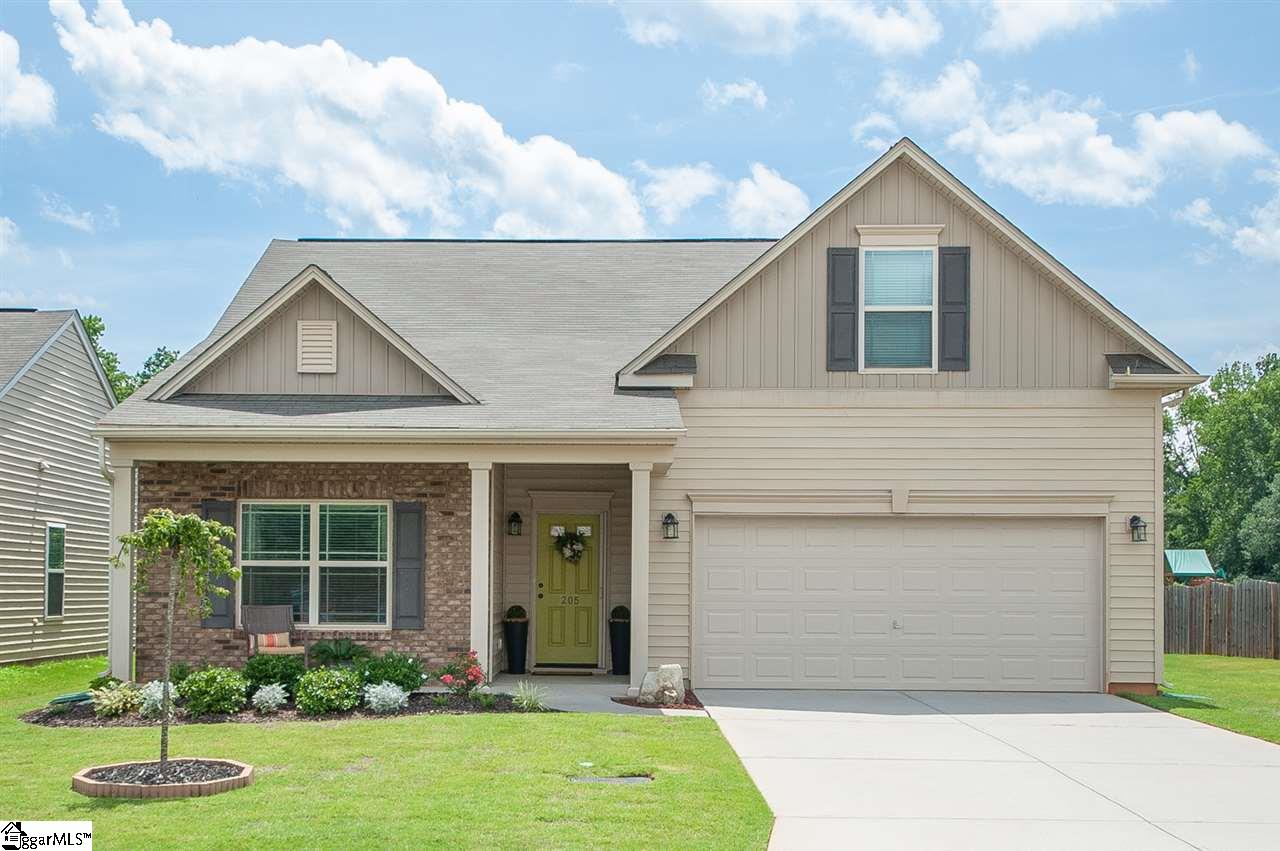 205 Engelmann Lane Simpsonville, SC 29680 - Photo 1 of 31 Gallery Image 1