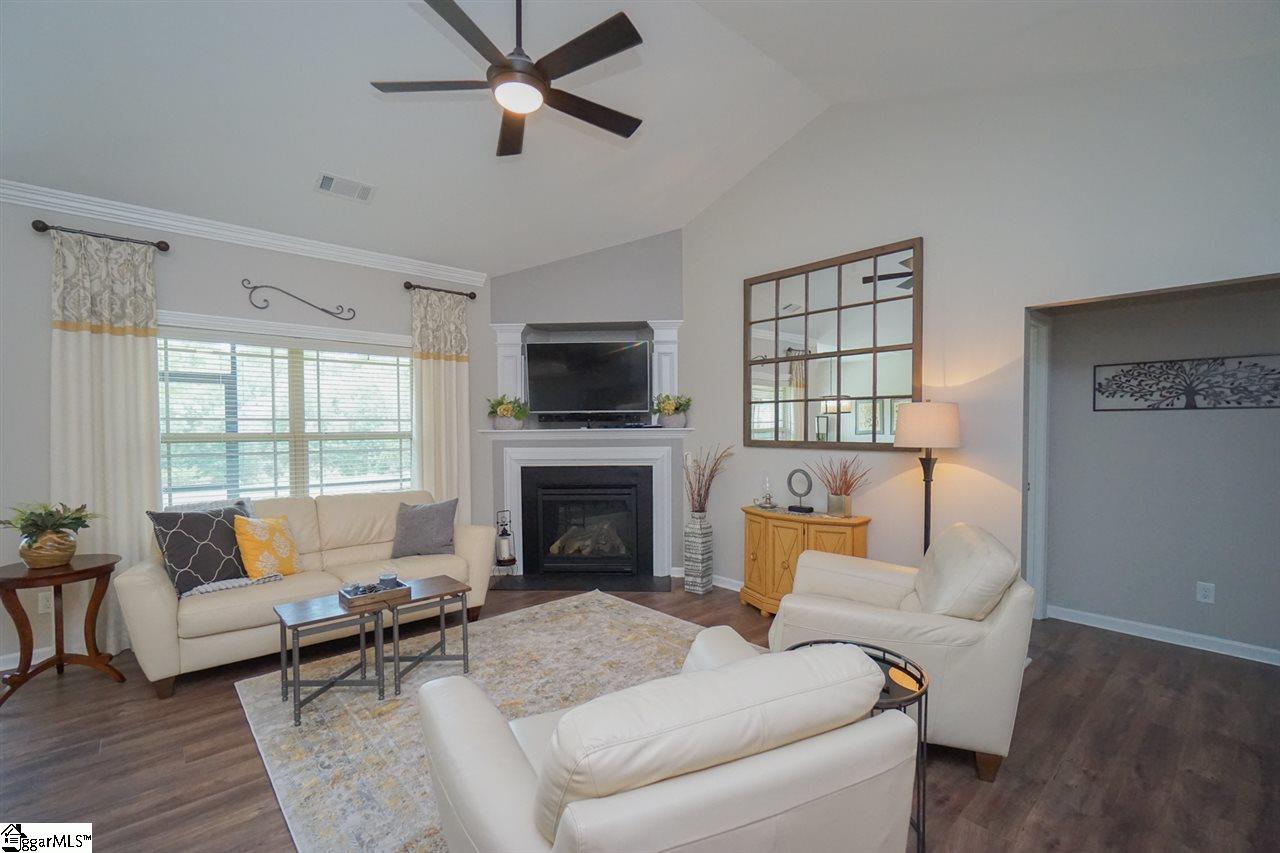205 Engelmann Lane Simpsonville, SC 29680 - Photo 8 of 31 Gallery Image 8