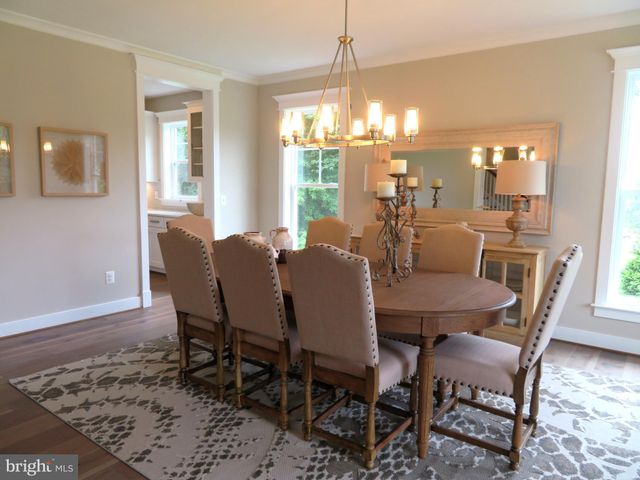 $1,573,925 | 8508 Crestview Drive, Fairfax, VA 22031