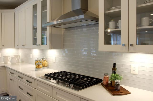 $1,573,925 | 8508 Crestview Drive, Fairfax, VA 22031