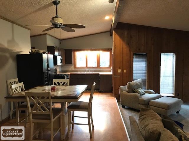 6924 Capac Road Yale, MI 48097 - Photo 20 of 33 31346691-19.JPG