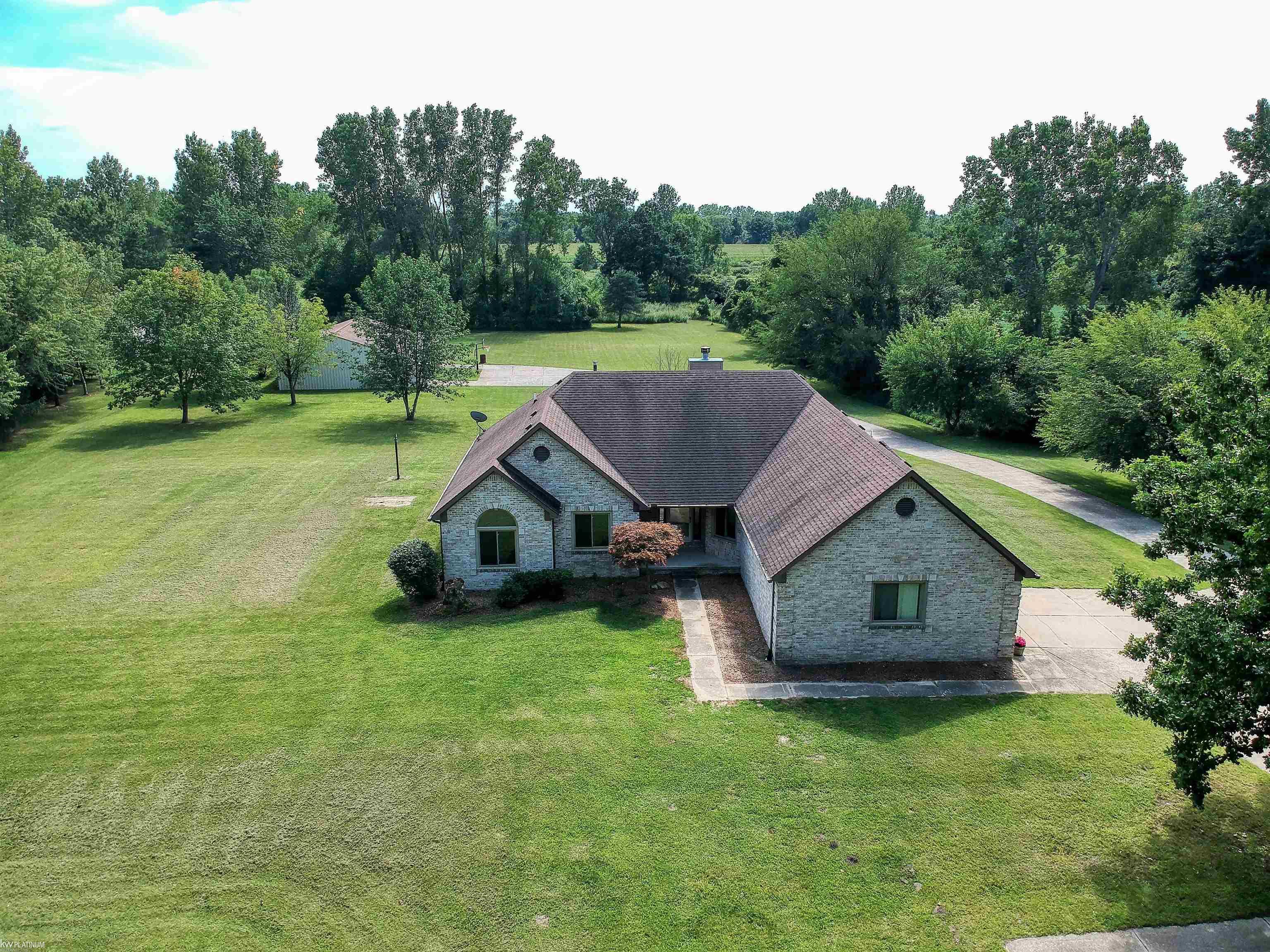 31860 Armada Ridge Road Richmond, MI 48062 - Photo 1 of 47 50120148.JPG