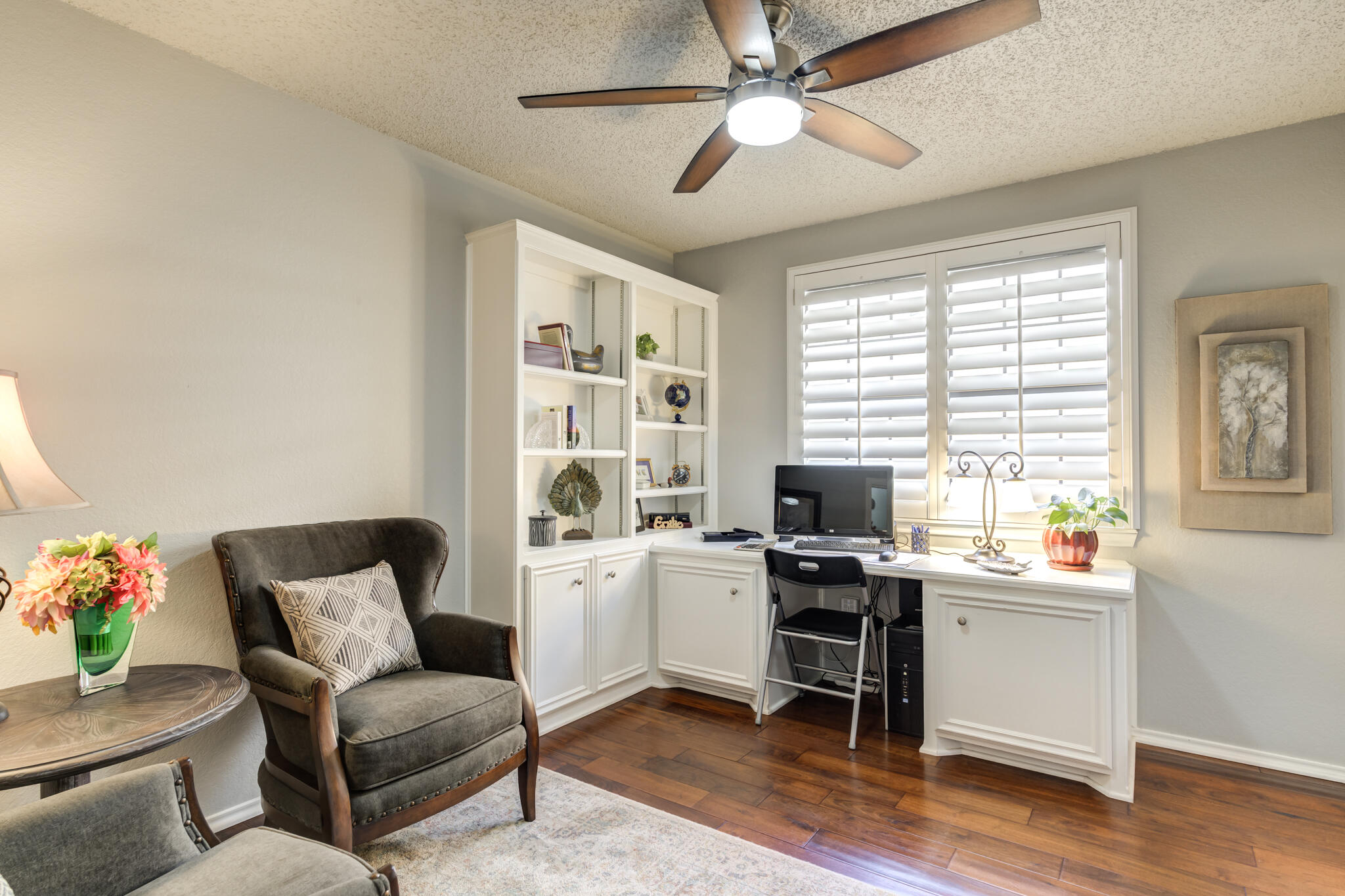 8204 Colton Avenue Lubbock, TX 79424 - Photo 17 of 19 a workspace with a couch and a window