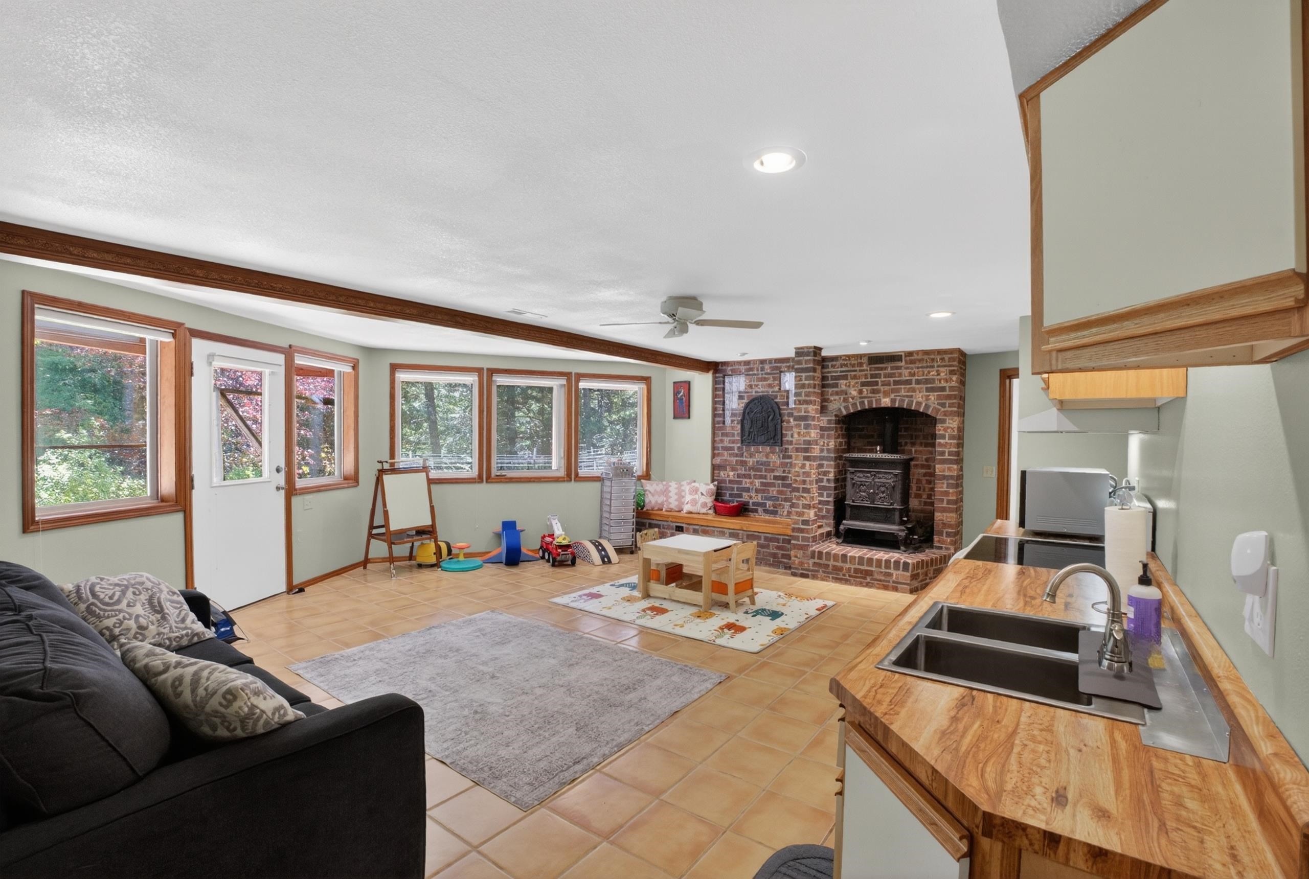 19202 East Elliot Road Mead, WA 99021 - Photo 29 of 50