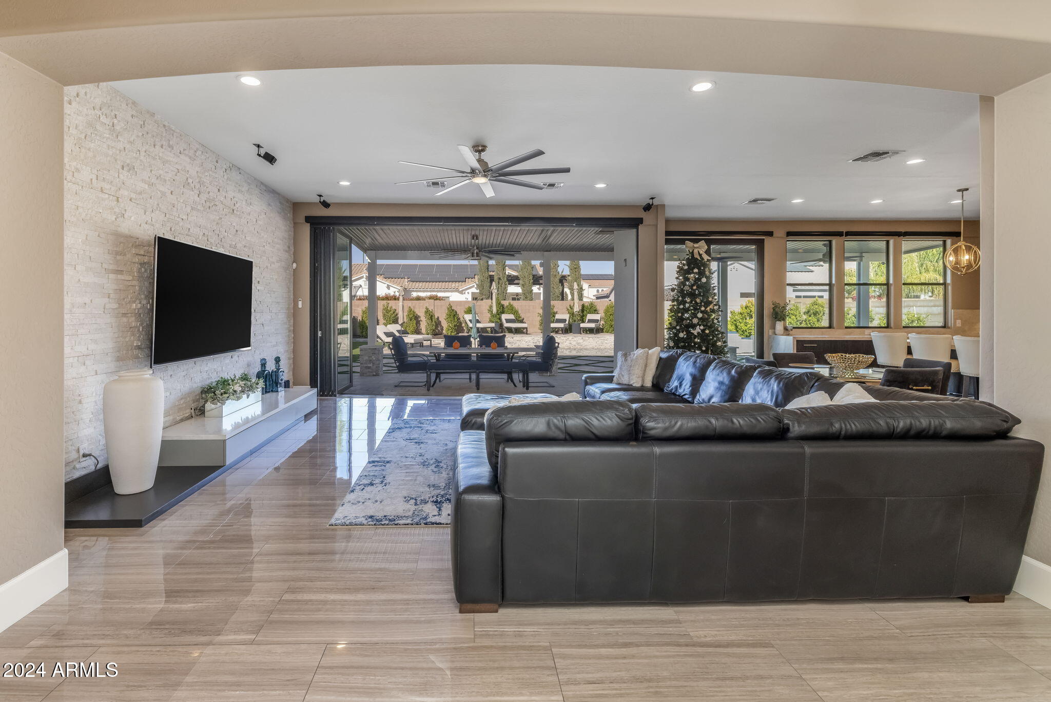 3022 East Warbler Road Gilbert, AZ 85297 - Photo 17 of 70 11-web-or-mls-3022 E Warbler Rd, Gilbert