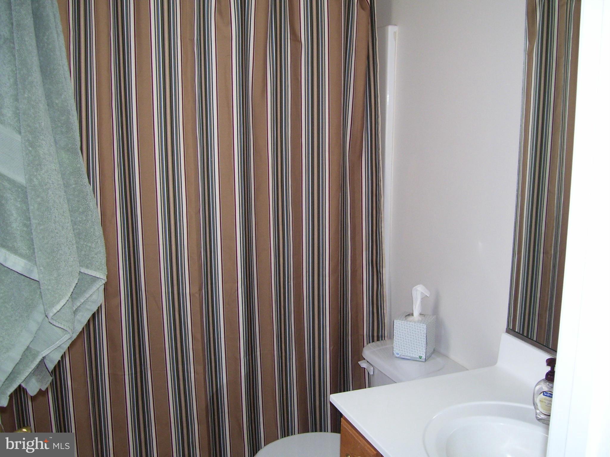 95 Chapel Ridge Extension Gettysburg, PA 17325 - Photo 15 of 22 Bath (Master)
