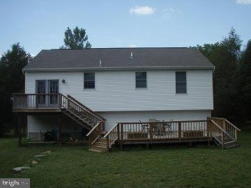 95 Chapel Ridge Extension Gettysburg, PA 17325 - Photo 21 of 22 Exterior (Rear)