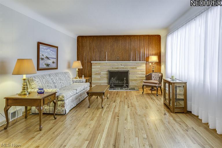 6754 Seneca Road Cleveland, OH 44143 - Photo 2 of 24 Gallery Image 2