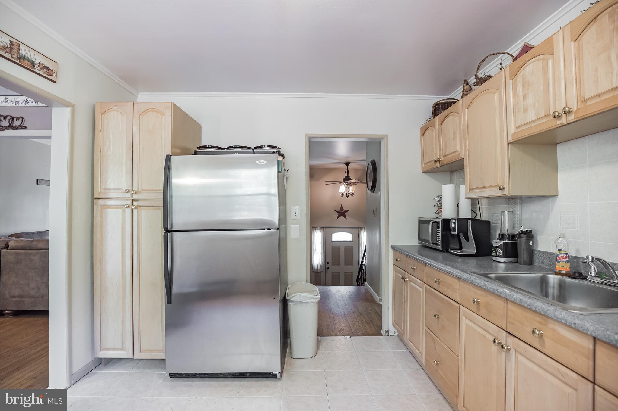 9 Parkview Road Stratford, NJ 08084 - Photo 13 of 30