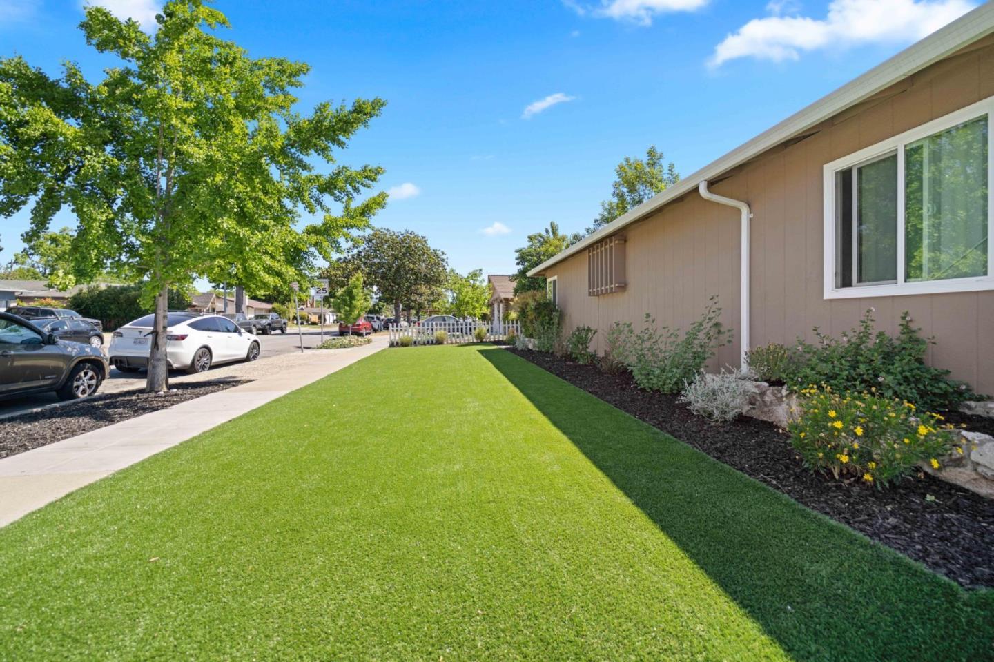 3856 Williams Road San Jose, CA 95117 - Photo 6 of 56 Gallery Image 6