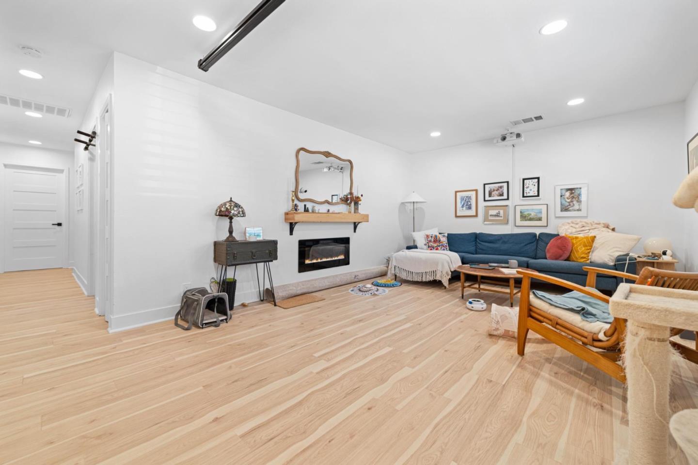 3856 Williams Road San Jose, CA 95117 - Photo 10 of 56 Gallery Image 10