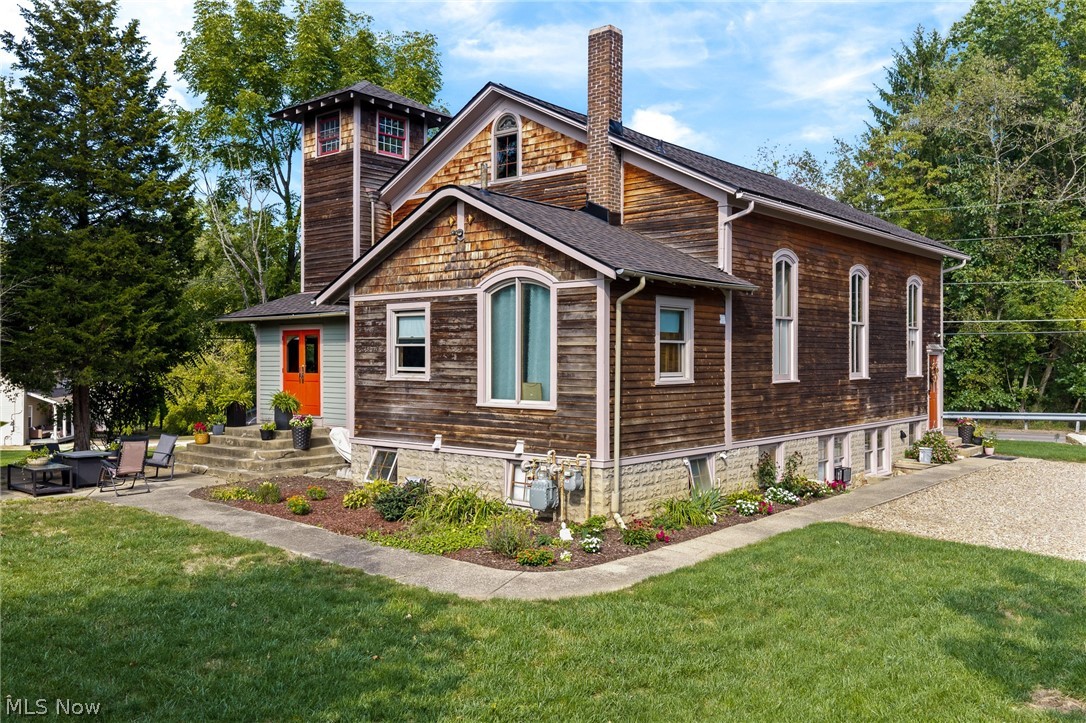 252 East Comet Road Clinton, OH 44216 - Photo 1 of 37 Gallery Image 1